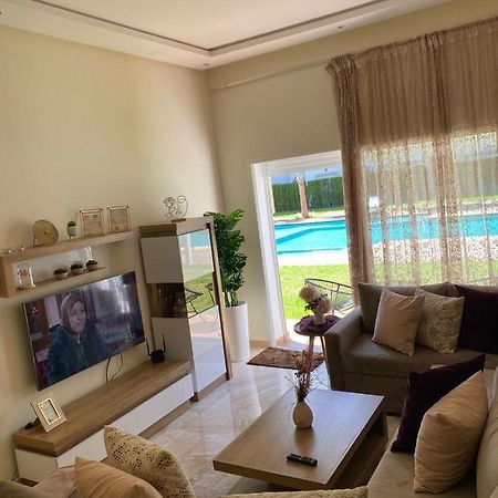 Apparemment De Luxe Vue Piscine Apartment Bouznika Luaran gambar