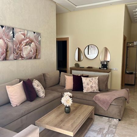Apparemment De Luxe Vue Piscine Apartment Bouznika Luaran gambar